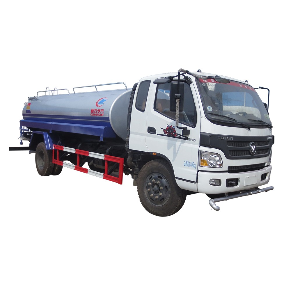 8000 Liter Wassertankwagen